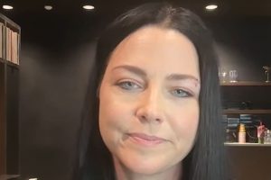 AMY LEE d&rsquo;EVANESCENCE sur « Bring Me To Life » : « Ma plus grande peur était que nous allions être une merveille à succès »