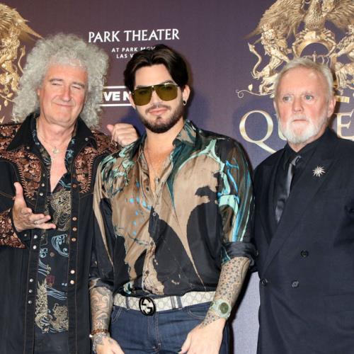 Adam Lambert dit que la tournée avec Queen "a vraiment mis de l'argent en banque" et lui a offert des moments uniques
