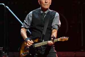 Bruce Springsteen se qualifie de « patriote critique » pour son opposition au président Trump