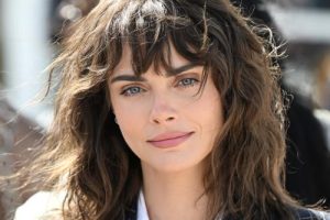 Cara Delevingne envisageait de sortir de la musique sous un autre nom