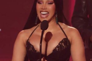 Cardi B conclut un accord de 60 000 $ avec la blogueuse Tasha K