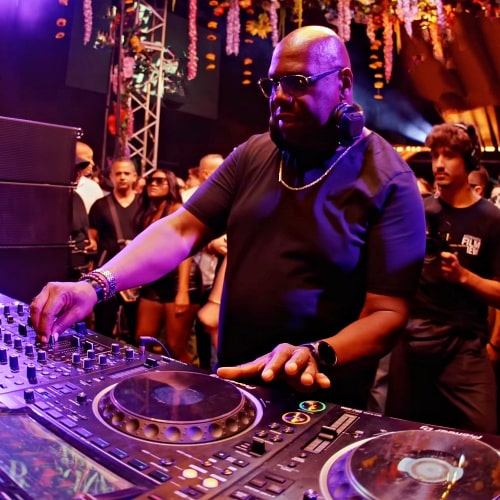 Carl Cox révèle des projets de collaboration non réalisés avec la défunte icône de la soul Angie Stone