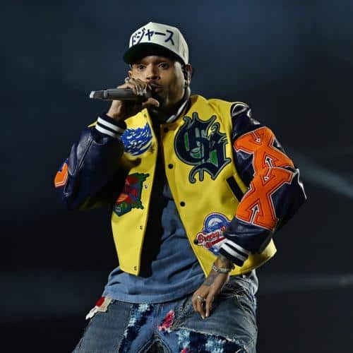 Chris Brown plaide coupable dans une bagarre dans une discothèque de Londres