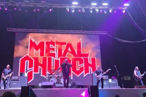 DAVID ELLEFSON lors de son premier concert en tant que membre de METAL CHURCH : « Le groupe a bien joué, sonnait bien »