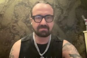 FERNANDO RIBEIRO de MOONSPELL explique le titre de l&rsquo;album « Far From God » : « Cela signifie beaucoup de choses »