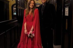 Greg James craignait que l&rsquo;invitation au mariage de Taylor Swift ne soit une « arnaque »