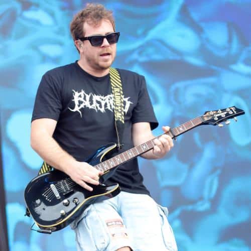 James Bourne « n’est toujours pas sorti du bois » des mois après avoir quitté la tournée pour cause de maladie