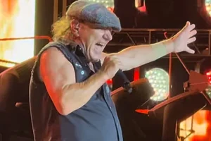 Regardez l&rsquo;intégralité du concert d&rsquo;AC/DC à San Antonio lors de la tournée nord-américaine 2026 « Power Up »