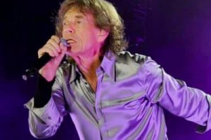 Sir Mick Jagger dit « oui » à une autre émission phare de Glastonbury