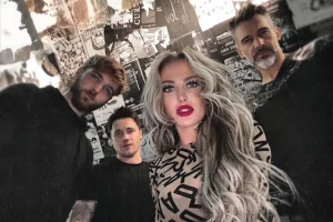 HEIDI SHEPHERD de BUTCHER BABIES sur l&rsquo;album &lsquo;Nightbloom&rsquo; : &lsquo;Le processus d&rsquo;écriture était exactement le même qu&rsquo;il l&rsquo;a toujours été&rsquo;