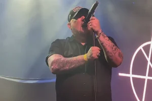 BRANDON SALLER d&rsquo;ATREYU : « Il y a encore tellement de croissance à accomplir »