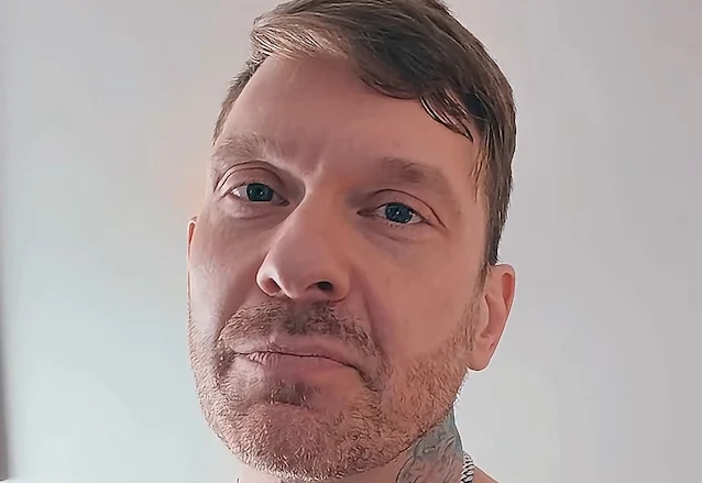BLABBERMOUTH.NET