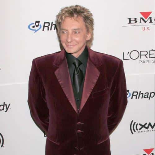 Barry Manilow fait une pause dans ses concerts