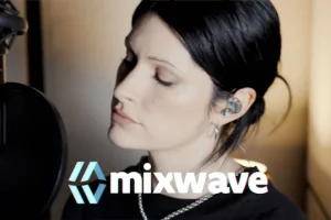 COURTNEY LAPLANTE de SPIRITBOX s&rsquo;associe à MIXWAVE pour un plugin vocal signature