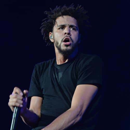 J. Cole annule un concert après le décès d'un membre de l'équipe de tournée