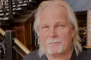 JORN LANDE à propos de sa collaboration avec TONY IOMMI sur « From The Dark » : « Je suis entré avec un très fort désir de faire de mon mieux »