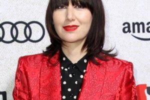 Karen O manque le concert de Daisy Chain Fields en raison d&rsquo;une « urgence familiale »