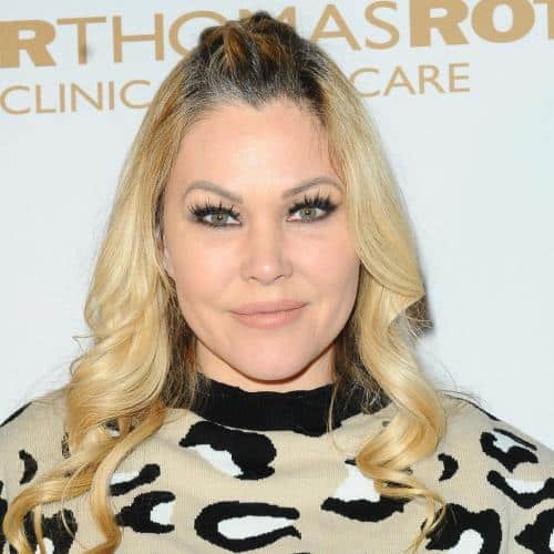 Les fans critiquent Shanna Moakler alors qu'elle annonce le titre de ses mémoires