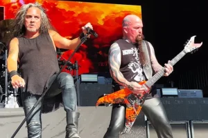 MARK OSEGUEDA dit que travailler avec KERRY KING est « plutôt merveilleux » : « Je le considère comme l&rsquo;un de mes plus chers amis »