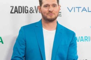 Michael Bublé révèle le discours réconfortant de Dolly Parton pour leur collaboration de Noël