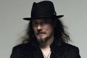 NIGHTWISH commencera à enregistrer son onzième album en mai 2027 ; Sept chansons ont déjà été écrites, déclare TUOMAS HOLOPAINEN