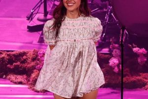 Olivia Rodrigo fait l&rsquo;éloge de Role Model et Sienna Spiro après avoir repris ses chansons