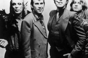 Roxy Music récupère des cassettes perdues et des démos inédites pour une réédition massive de For Your Pleasure