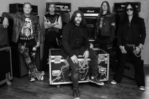 FEARLESS V, avec d&rsquo;anciens membres de PRIMAL FEAR, annonce son premier album et partage le single « Fearless V »