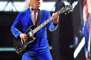 AC/DC annule son spectacle au stade de Toronto après qu&rsquo;une « tempête de 100 ans » ait gravement endommagé le site