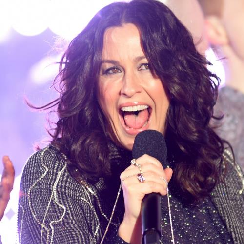 Alanis Morissette poursuit son ancien directeur de tournée pour fraude et extorsion