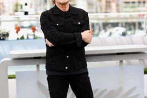 Bono craignait de « ressembler à un harceleur » en disant à Rosalía qu&rsquo;elle avait inspiré une chanson de U2