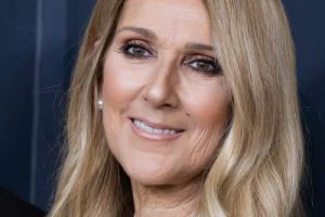 Céline Dion fait un retour sur scène émouvant