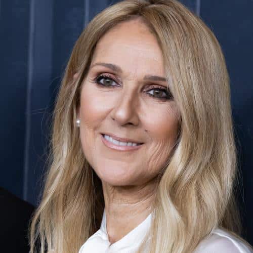 Céline Dion fait un retour sur scène émouvant
