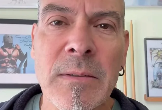 BLABBERMOUTH.NET