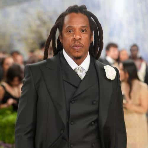 Jay-Z demande au tribunal de relancer le procès pour extorsion après que l'accusateur se soit rétracté