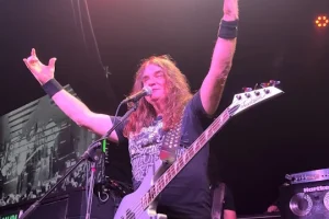 L&rsquo;ancien bassiste de MEGADETH, DAVID ELLEFSON, interprétera l&rsquo;intégralité de l&rsquo;album « Countdown To Extinction » lors de sa tournée européenne de décembre 2026