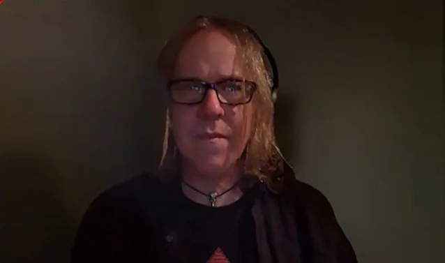 BLABBERMOUTH.NET