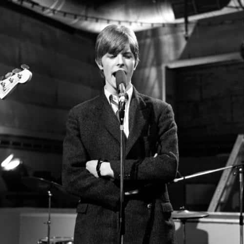 Les premiers enregistrements de David Bowie sont diffusés en streaming