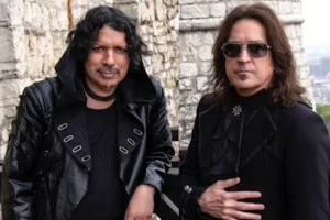 MICHAEL SWEET explique pourquoi OZ FOX n&rsquo;apparaît pas sur le nouvel album de STRYPER « Throne Of Thorns »