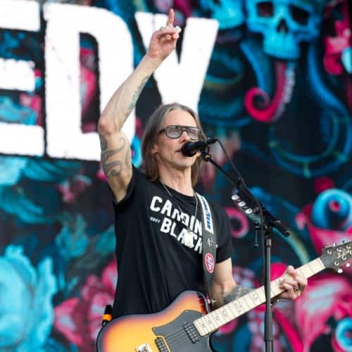 Myles Kennedy « refuse absolument » d’utiliser l’IA comme « outil » d’écriture de chansons