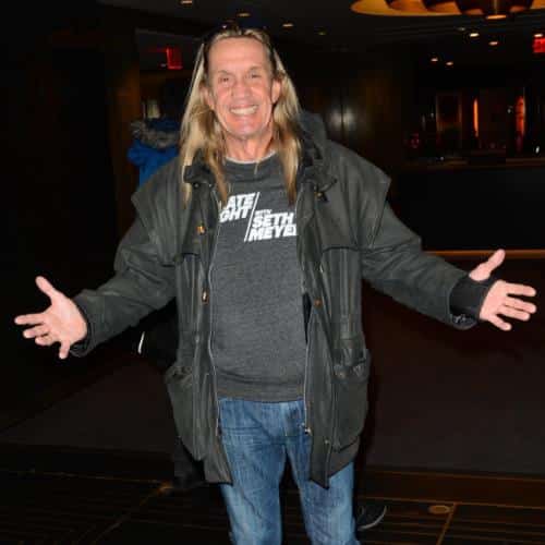 Nicko McBrain dit qu'il enregistrerait à nouveau avec Iron Maiden – mais seulement si la batterie était « simple »