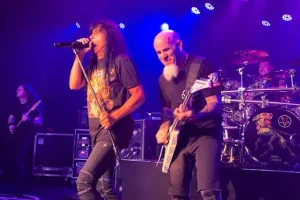 Regarder: ANTHRAX joue un spectacle de club intime au Roxy de West Hollywood