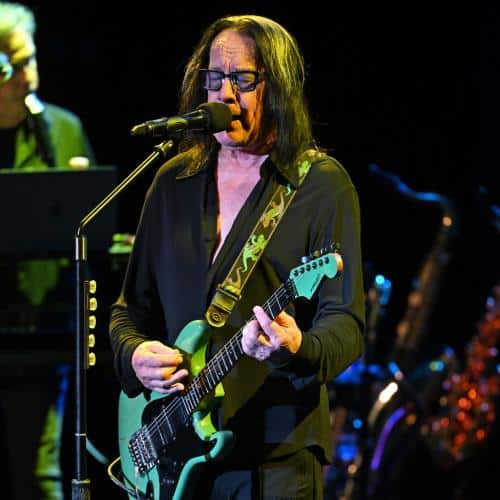 Todd Rundgren qualifie Taylor Swift d'« apothéose de la médiocrité »