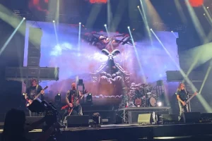 Regarder : SLAYER célèbre le 40e anniversaire de « Reign In Blood » à Mexico