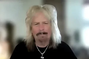 BOBBY INGRAM défend de continuer à tourner et à enregistrer sous le nom de MOLLY HATCHET sans aucun membre original : c&rsquo;est « une marque ». C&rsquo;est une institution.