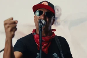 TOM MORELLO publie le clip de la chanson titre de l&rsquo;album « Everyone Gets Everything They Want »