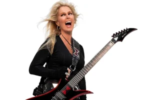 LITA FORD sur son prochain album « The Bride Wore Black » : « C&rsquo;est une sorte de conte de fées sombre PG-13 »