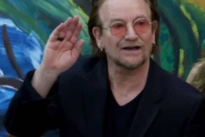Bono dit qu&rsquo;Ed Sheeran voulait éviter la politique lors de leur collaboration