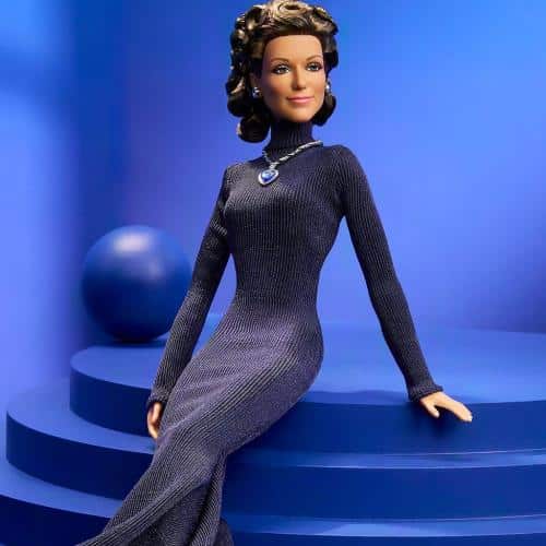 Céline Dion « vraiment honorée » d'avoir sa propre poupée Barbie
