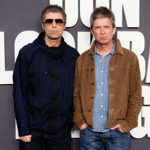 Chante-moi quelque chose de nouveau : Liam Gallagher plonge les fans dans une frénésie après avoir laissé entendre qu'Oasis avait un nouvel album en route